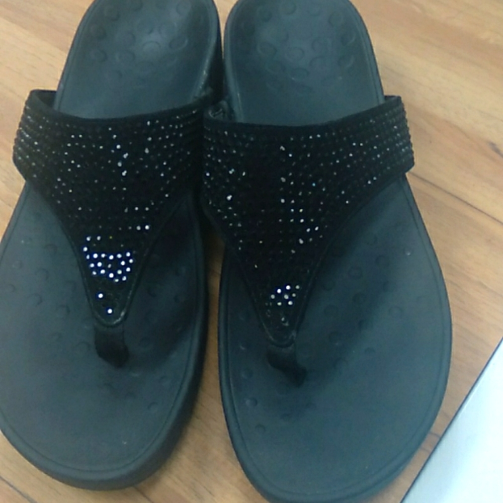 Vionic Hightide Flip Flop Black Size 11